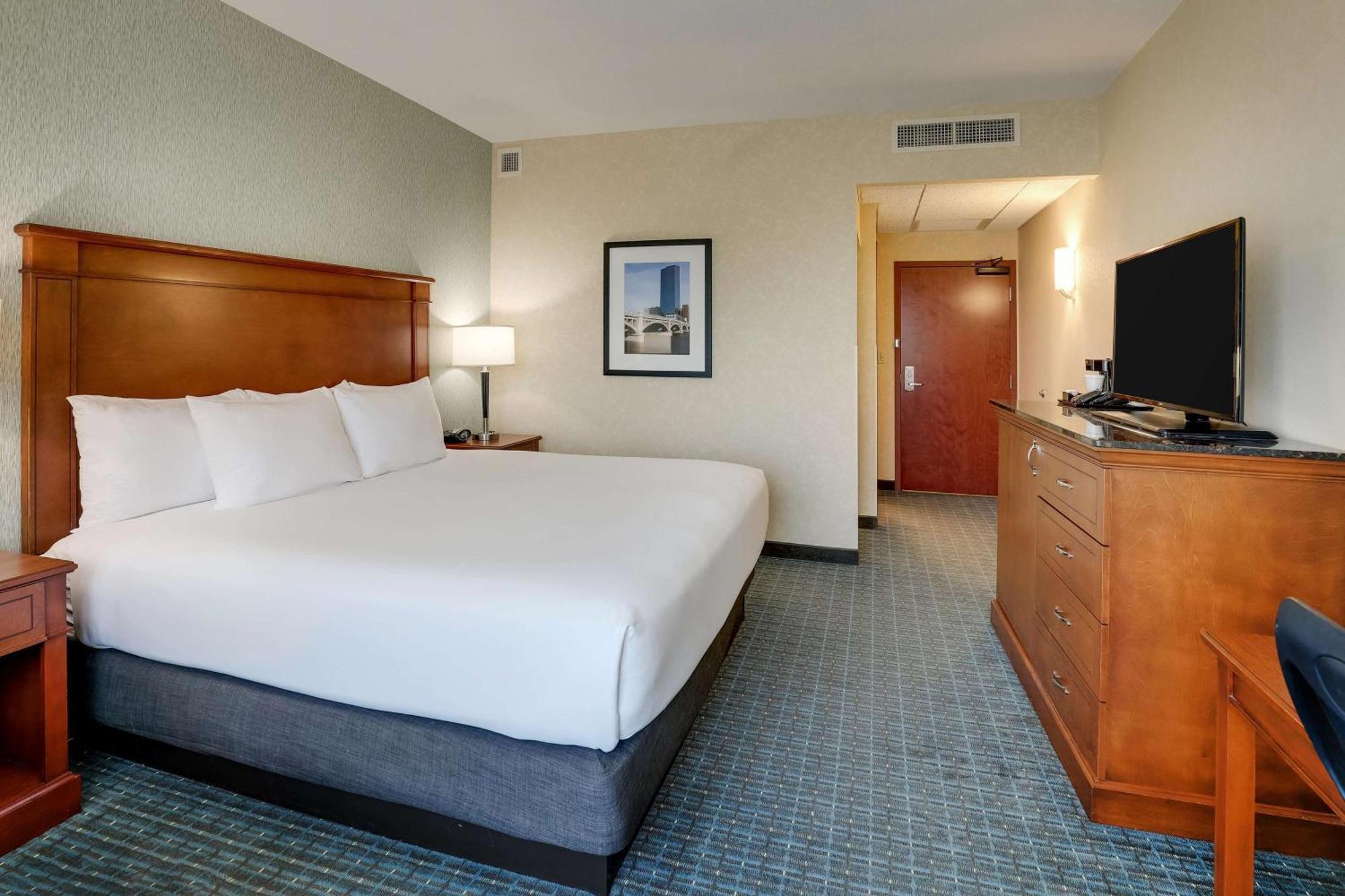 Drury Inn & Suites Grand Rapids Каскейд Экстерьер фото