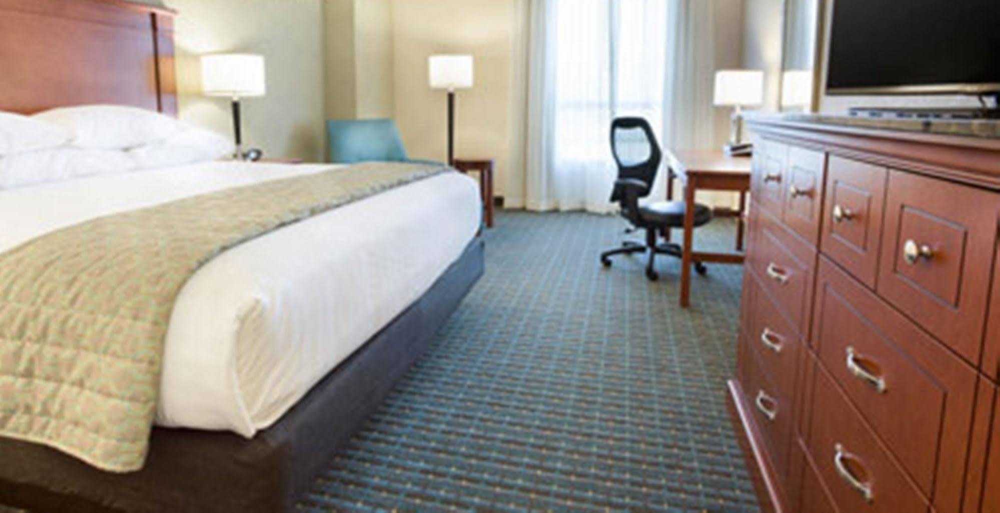 Drury Inn & Suites Grand Rapids Каскейд Экстерьер фото